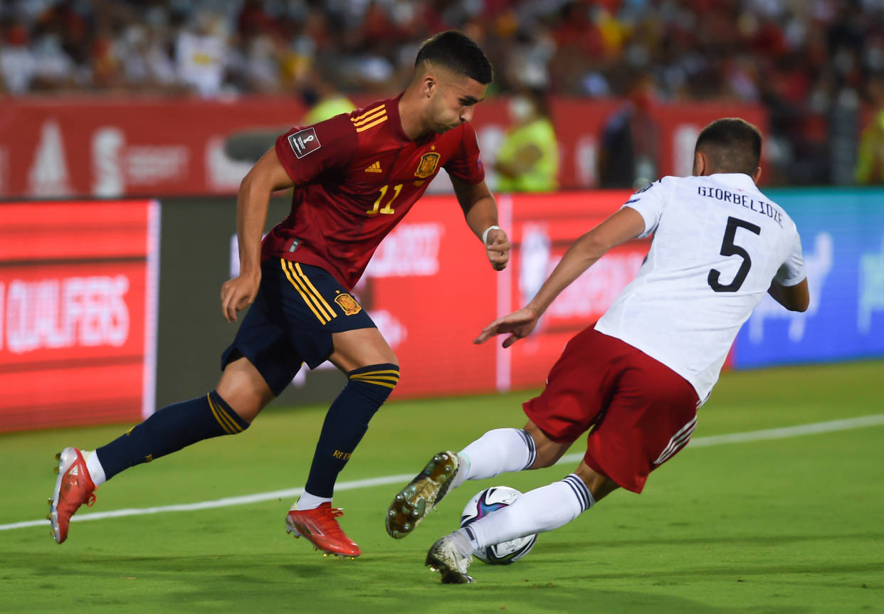 德罗巴迎来五赛季出色发挥，皇家马德里观众热烈欢呼！