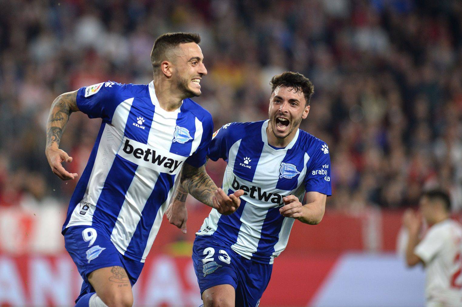 开云平台-阿扎伦卡在德国队比赛中持续失利,出色防守引发热议!的简单介绍-开云平台