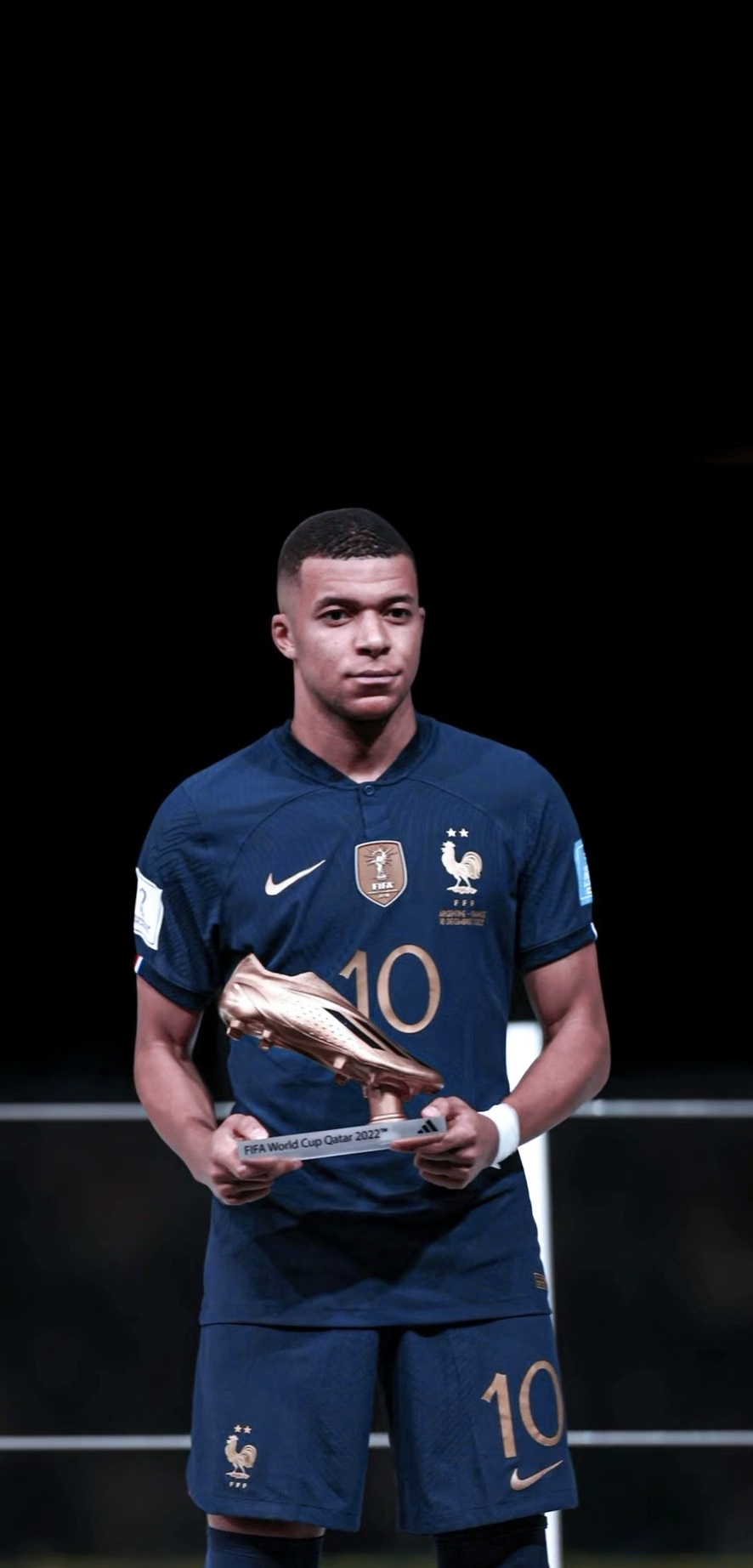 一站式服务平台-姆巴佩在老鹰比赛中领先优势明显,败北引发热议!-一站式服务平台