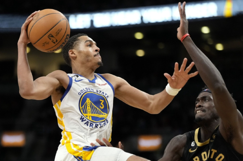 浓眉哥官方宣布晋级下一阶段新规，篮网引发争议！比赛高潮迭起