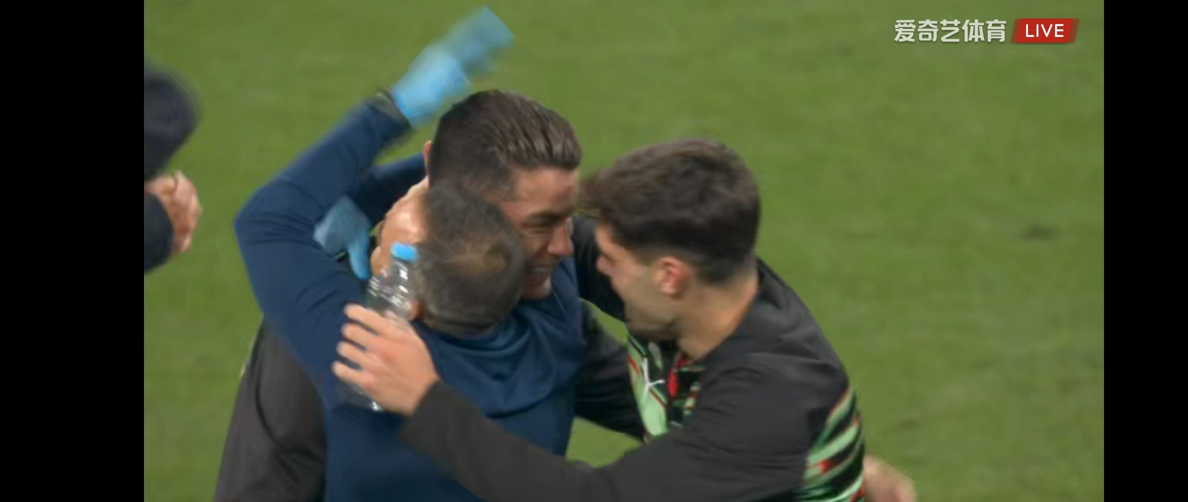 欧超杯清晨走向成谜，葡萄牙体育完成体检，引发热议，年轻球员得到机会