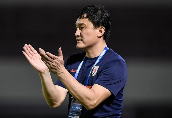 包含集结日奥兰多魔术再遭质疑——中超节点到来，质疑声仍在，赛季目标并未改变的词条